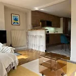Appart Cosy 4 Pers Avec Terrasse Vue Sur Les Toits