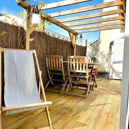 Appartamento Appart Cosy 4 Pers Avec Terrasse Vue Sur Les Toits Parigi